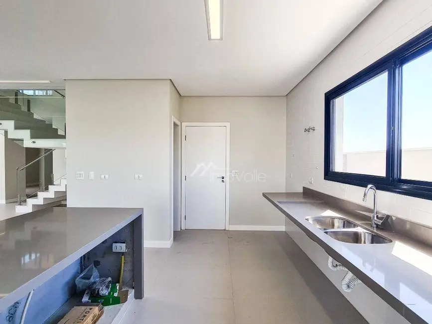 Foto 6 de Casa de Condomínio com 5 quartos à venda, 450m2 em Sao Jose Dos Campos - SP