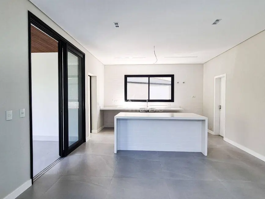 Casa de Condomínio com 4 quartos à venda, 450m2 em Sao Jose Dos Campos - SP - imagem 4 Foto 4 de Casa de Condomínio com 4 quartos à venda, 450m2 em Sao Jose Dos Campos - SP