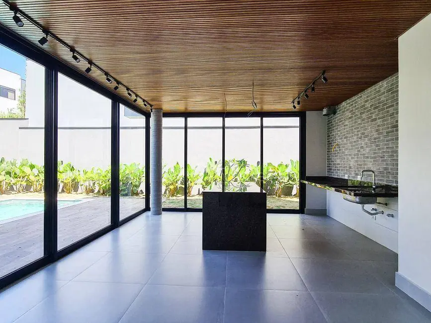 Casa de Condomínio com 4 quartos à venda, 450m2 em Sao Jose Dos Campos - SP - imagem 8 Foto 8 de Casa de Condomínio com 4 quartos à venda, 450m2 em Sao Jose Dos Campos - SP