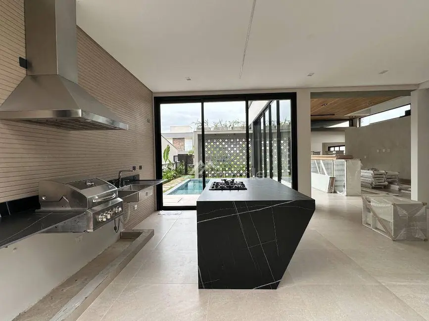 Foto 3 de Casa de Condomínio com 4 quartos à venda, 450m2 em Sao Jose Dos Campos - SP