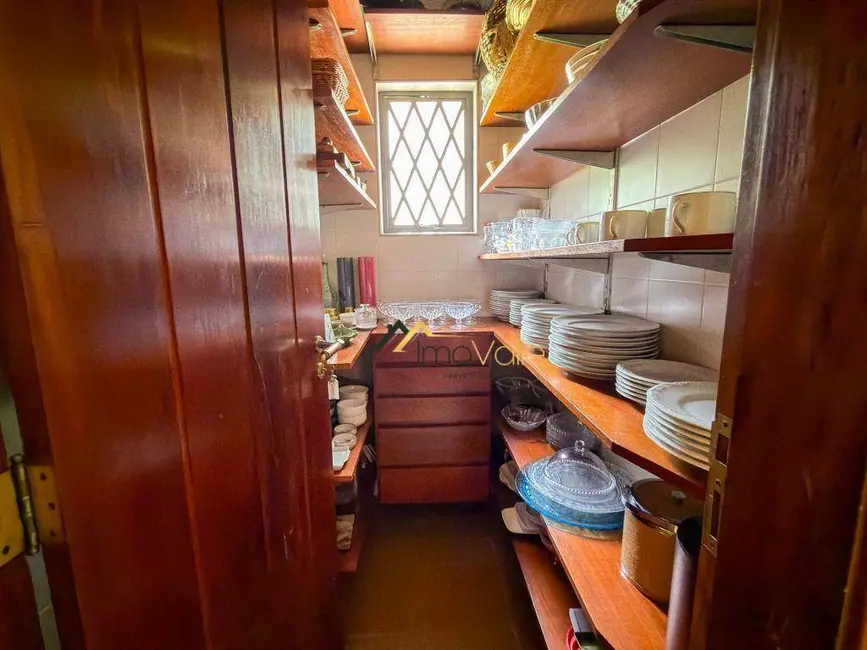 Foto 9 de Casa de Condomínio com 6 quartos à venda e para alugar, 2400m2 em Sao Jose Dos Campos - SP