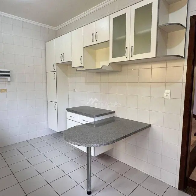 Foto 6 de Casa de Condomínio com 4 quartos para alugar, 330m2 em Sao Jose Dos Campos - SP