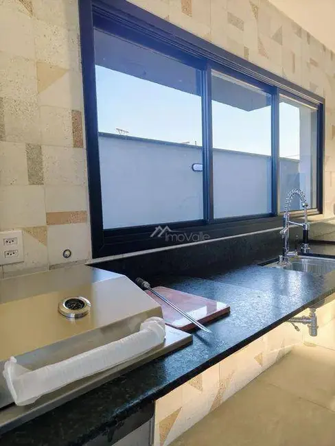 Casa de Condomínio com 3 quartos à venda, 290m2 em Sao Jose Dos Campos - SP - imagem 7 Foto 7 de Casa de Condomínio com 3 quartos à venda, 290m2 em Sao Jose Dos Campos - SP