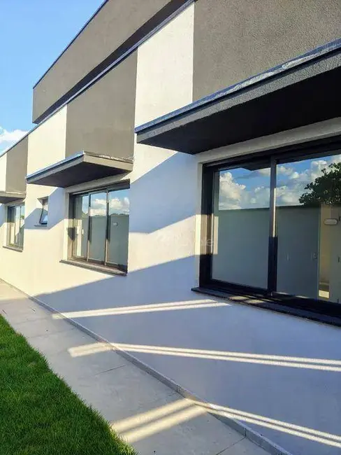 Casa de Condomínio com 3 quartos à venda, 290m2 em Sao Jose Dos Campos - SP - imagem 9 Foto 9 de Casa de Condomínio com 3 quartos à venda, 290m2 em Sao Jose Dos Campos - SP