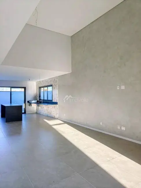 Casa de Condomínio com 3 quartos à venda, 290m2 em Sao Jose Dos Campos - SP - imagem 5 Foto 5 de Casa de Condomínio com 3 quartos à venda, 290m2 em Sao Jose Dos Campos - SP