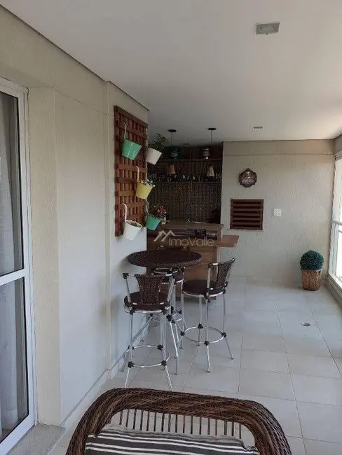 Foto 6 de Apartamento com 4 quartos à venda, 190m2 em Sao Jose Dos Campos - SP