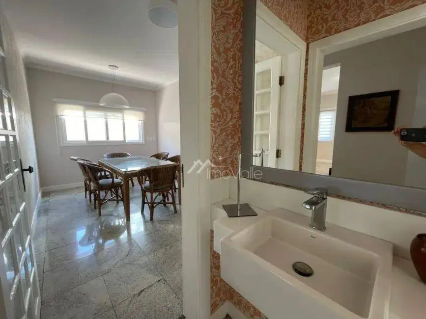 Casa de Condomínio com 4 quartos à venda e para alugar, 720m2 em Sao Jose Dos Campos - SP - imagem 8 Foto 8 de Casa de Condomínio com 4 quartos à venda e para alugar, 720m2 em Sao Jose Dos Campos - SP