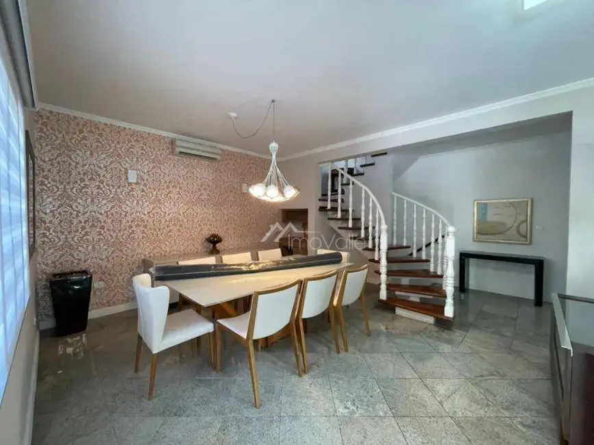 Casa de Condomínio com 4 quartos à venda e para alugar, 720m2 em Sao Jose Dos Campos - SP - imagem 5 Foto 5 de Casa de Condomínio com 4 quartos à venda e para alugar, 720m2 em Sao Jose Dos Campos - SP