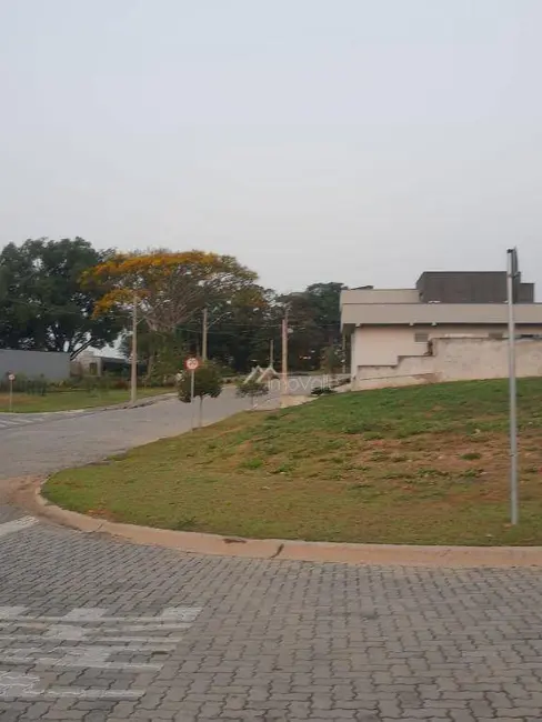 Foto 2 de Terreno / Lote à venda, 602m2 em Piedade, Cacapava - SP