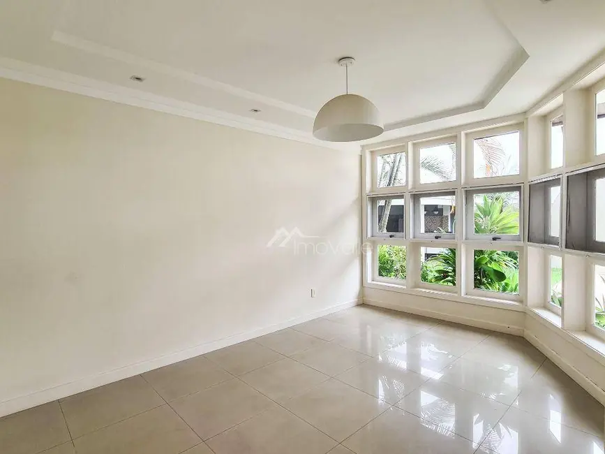 Casa de Condomínio com 5 quartos à venda e para alugar, 525m2 em Sao Jose Dos Campos - SP - imagem 7 Foto 7 de Casa de Condomínio com 5 quartos à venda e para alugar, 525m2 em Sao Jose Dos Campos - SP