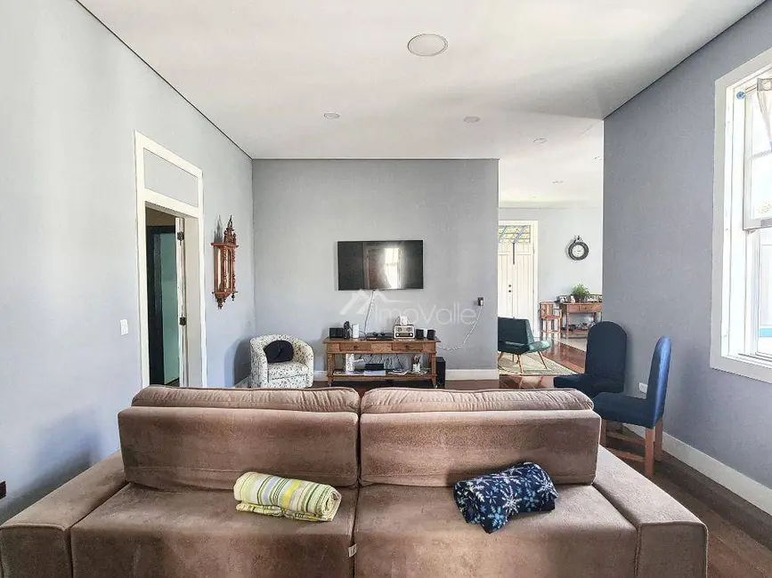 Casa de Condomínio com 4 quartos à venda e para alugar, 1500m2 em Sao Jose Dos Campos - SP - imagem 4 Foto 4 de Casa de Condomínio com 4 quartos à venda e para alugar, 1500m2 em Sao Jose Dos Campos - SP