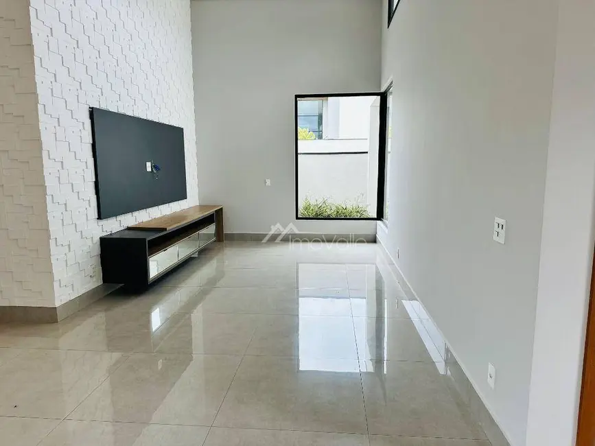Foto 3 de Casa de Condomínio com 3 quartos para alugar, 450m2 em Sao Jose Dos Campos - SP