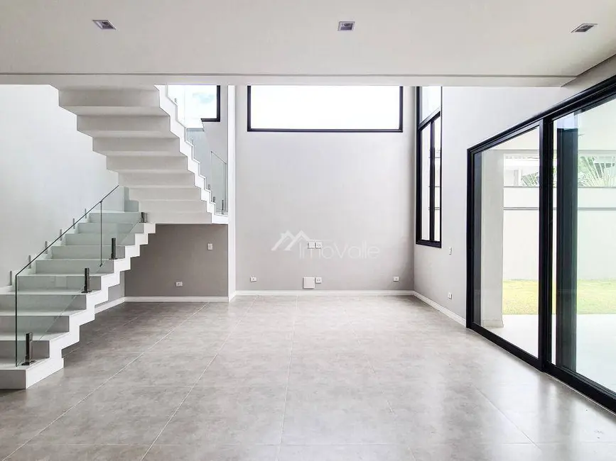 Foto 3 de Casa de Condomínio com 3 quartos à venda, 450m2 em Sao Jose Dos Campos - SP