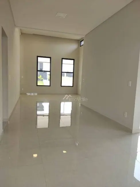 Foto 2 de Casa de Condomínio com 3 quartos à venda, 425m2 em Cacapava - SP