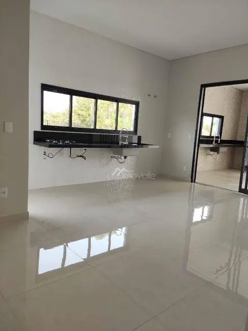 Foto 4 de Casa de Condomínio com 3 quartos à venda, 425m2 em Cacapava - SP