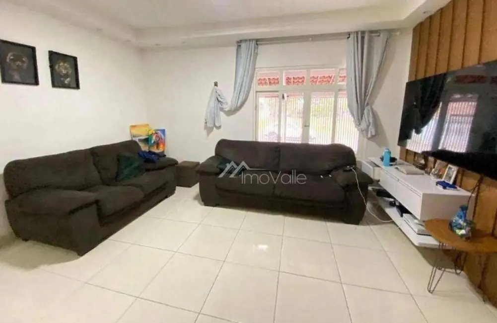 Foto 1 de Casa com 3 quartos à venda, 200m2 em Sao Jose Dos Campos - SP