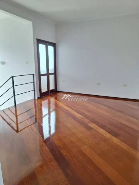 Foto 5 de Casa de Condomínio com 3 quartos à venda, 250m2 em Sao Jose Dos Campos - SP