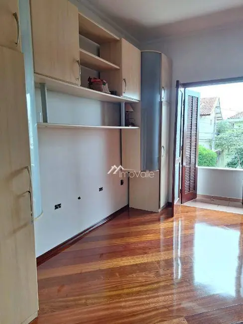 Foto 6 de Casa de Condomínio com 3 quartos à venda, 250m2 em Sao Jose Dos Campos - SP
