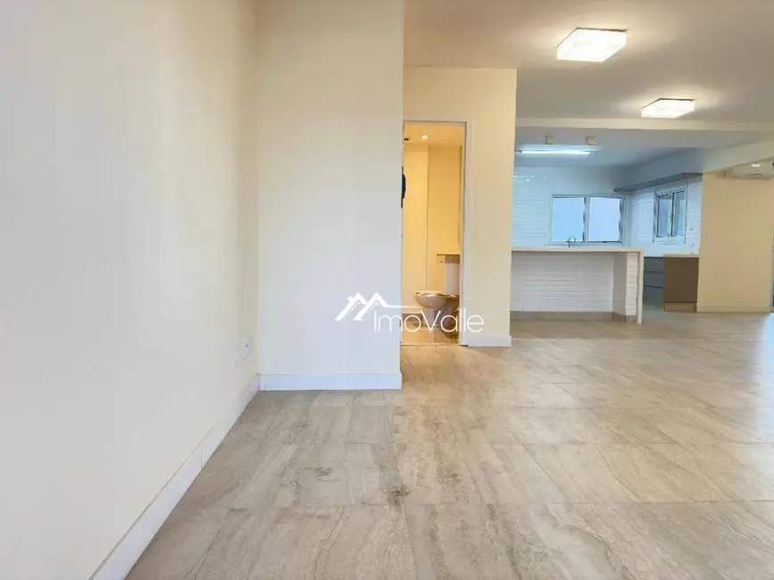 Apartamento com 4 quartos à venda e para alugar, 182m2 em Sao Jose Dos Campos - SP - imagem 3 Foto 3 de Apartamento com 4 quartos à venda e para alugar, 182m2 em Sao Jose Dos Campos - SP