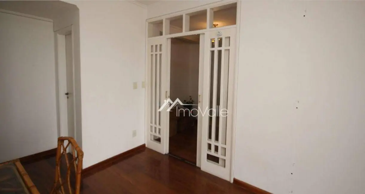Apartamento com 4 quartos à venda, 158m2 em Sao Jose Dos Campos - SP - imagem 8 Foto 8 de Apartamento com 4 quartos à venda, 158m2 em Sao Jose Dos Campos - SP