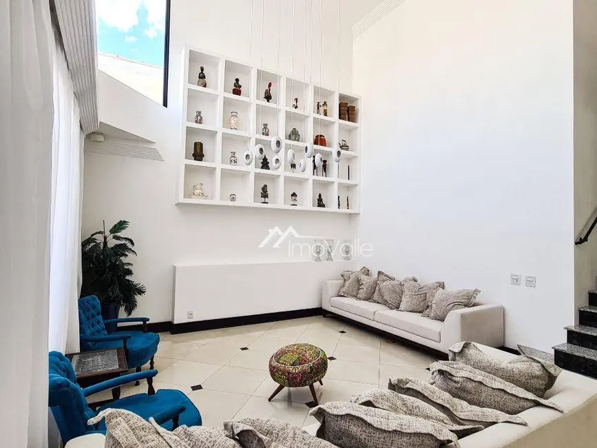 Foto 2 de Casa de Condomínio com 5 quartos à venda, 360m2 em Sao Jose Dos Campos - SP