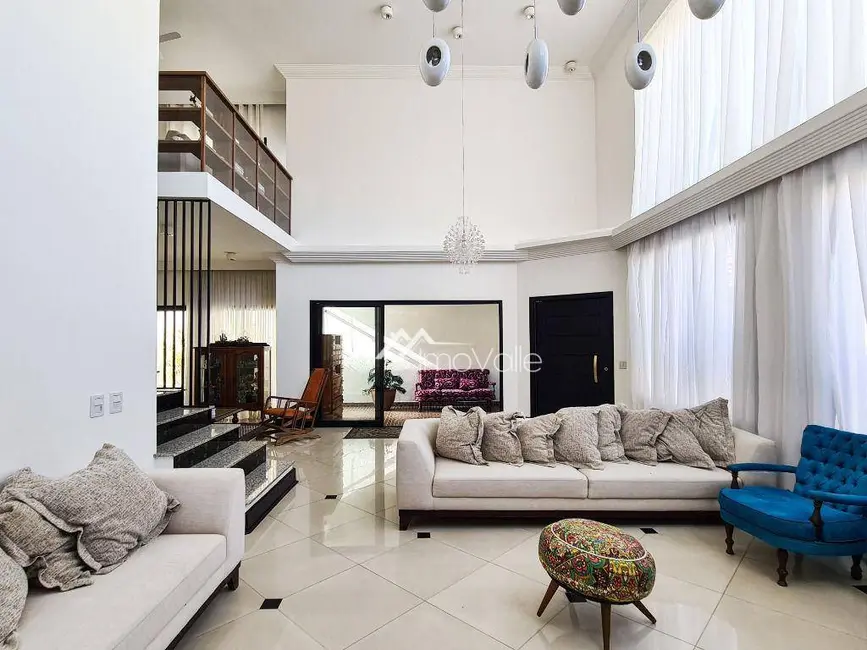 Foto 1 de Casa de Condomínio com 5 quartos à venda, 360m2 em Sao Jose Dos Campos - SP