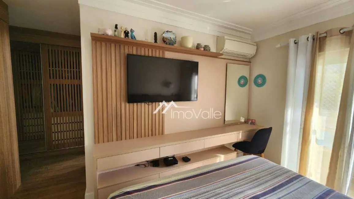 Foto 9 de Apartamento com 3 quartos à venda, 182m2 em Sao Jose Dos Campos - SP