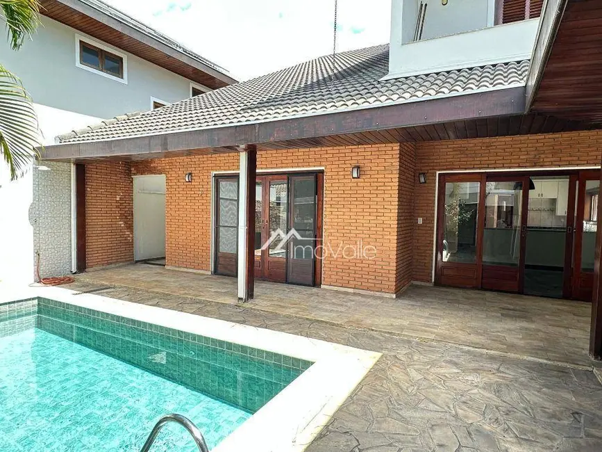 Casa de Condomínio com 4 quartos para alugar, 360m2 em Sao Jose Dos Campos - SP - imagem 6 Foto 6 de Casa de Condomínio com 4 quartos para alugar, 360m2 em Sao Jose Dos Campos - SP