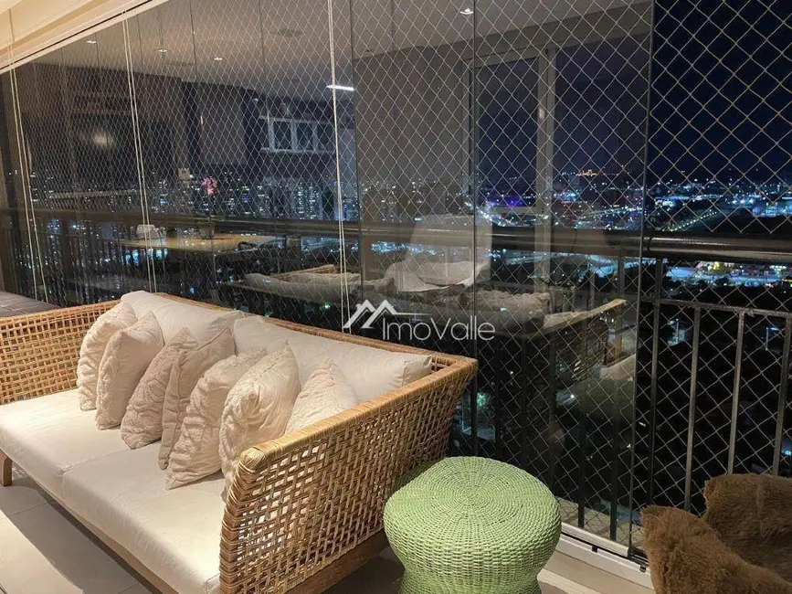 Foto 8 de Apartamento com 3 quartos à venda, 194m2 em Sao Jose Dos Campos - SP