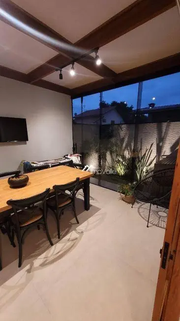 Foto 3 de Sobrado com 3 quartos à venda, 100m2 em Sao Jose Dos Campos - SP
