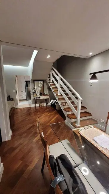 Foto 8 de Sobrado com 3 quartos à venda, 100m2 em Sao Jose Dos Campos - SP