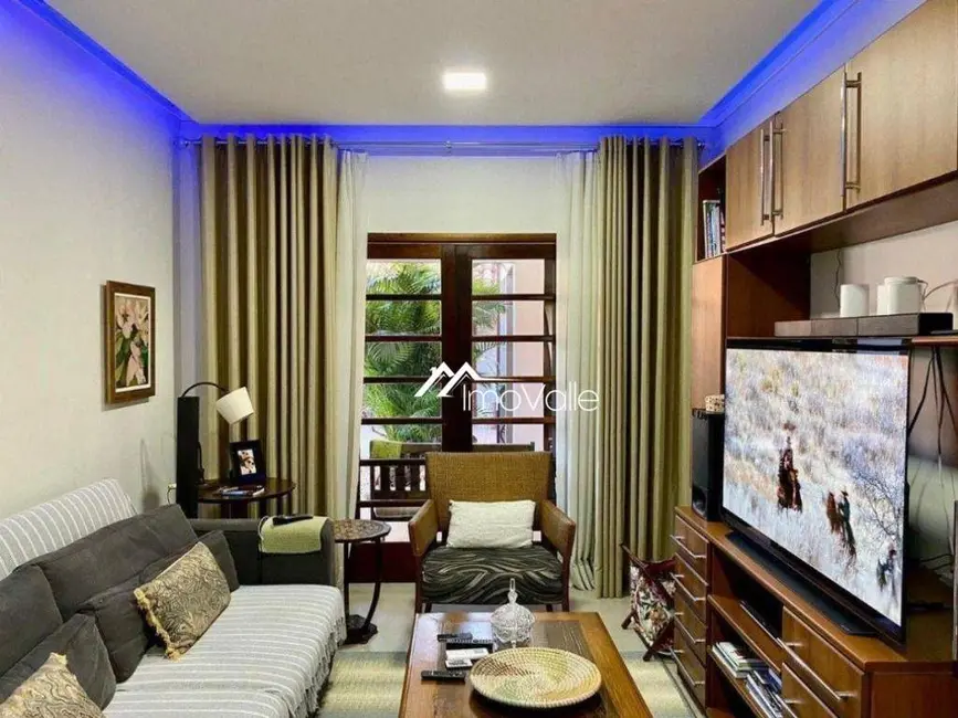 Casa de Condomínio com 3 quartos à venda, 360m2 em Sao Jose Dos Campos - SP - imagem 9 Foto 9 de Casa de Condomínio com 3 quartos à venda, 360m2 em Sao Jose Dos Campos - SP