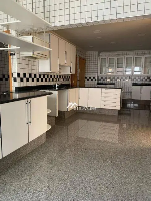 Foto 5 de Apartamento com 4 quartos à venda, 175m2 em Sao Jose Dos Campos - SP