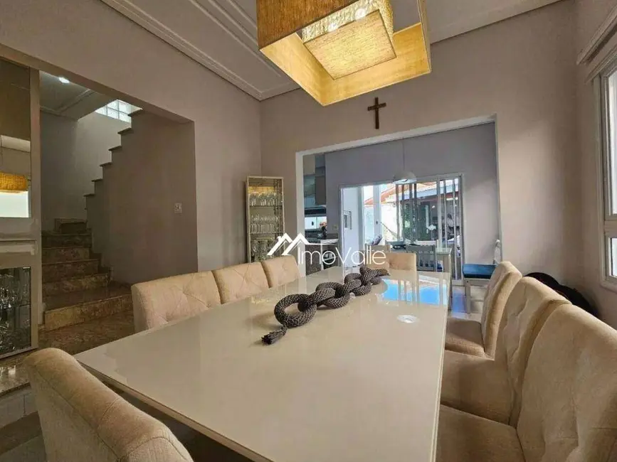 Sobrado com 4 quartos à venda, 270m2 em Sao Jose Dos Campos - SP - imagem 7 Foto 7 de Sobrado com 4 quartos à venda, 270m2 em Sao Jose Dos Campos - SP