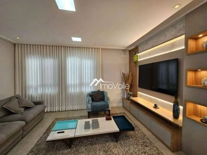 Sobrado com 4 quartos à venda, 270m2 em Sao Jose Dos Campos - SP - imagem 3 Foto 3 de Sobrado com 4 quartos à venda, 270m2 em Sao Jose Dos Campos - SP