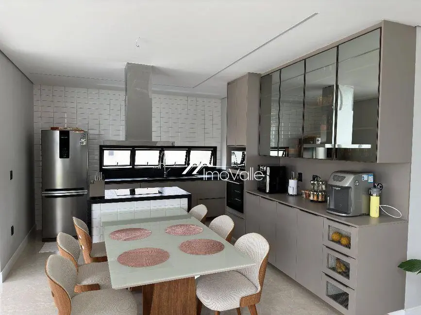 Foto 7 de Casa de Condomínio com 3 quartos à venda, 373m2 em Sao Jose Dos Campos - SP