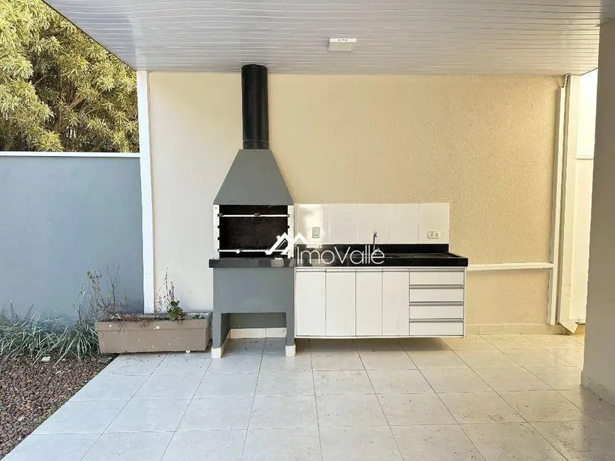 Casa de Condomínio com 4 quartos para alugar, 250m2 em Sao Jose Dos Campos - SP - imagem 6 Foto 6 de Casa de Condomínio com 4 quartos para alugar, 250m2 em Sao Jose Dos Campos - SP