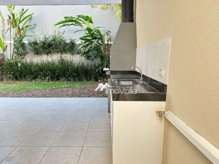 Casa de Condomínio com 4 quartos para alugar, 250m2 em Sao Jose Dos Campos - SP - imagem 5 Foto 5 de Casa de Condomínio com 4 quartos para alugar, 250m2 em Sao Jose Dos Campos - SP