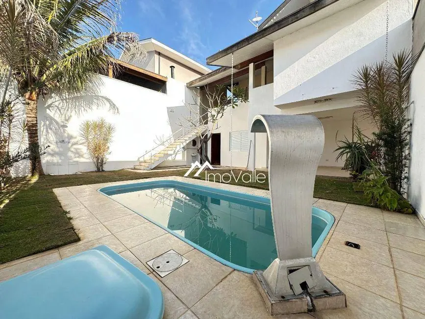 Foto 1 de Casa de Condomínio com 3 quartos para alugar, 300m2 em Sao Jose Dos Campos - SP