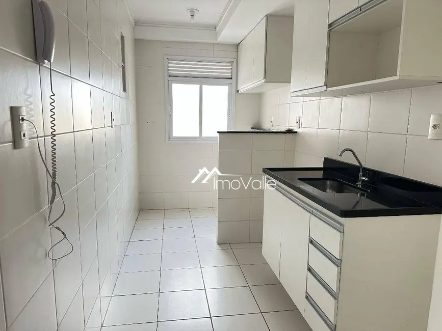Foto 2 de Apartamento com 3 quartos para alugar, 66m2 em Sao Jose Dos Campos - SP