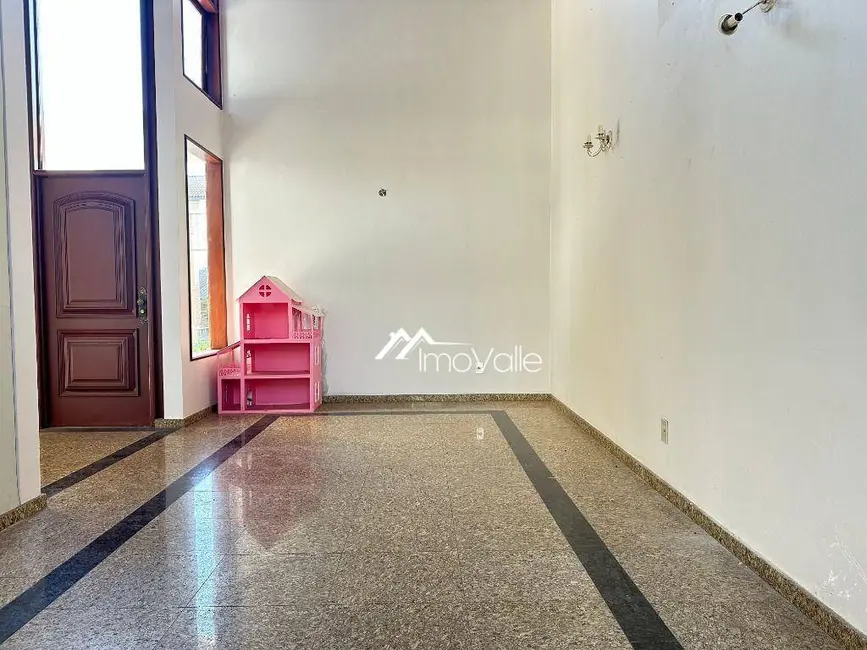 Foto 3 de Casa de Condomínio com 3 quartos à venda, 360m2 em Sao Jose Dos Campos - SP