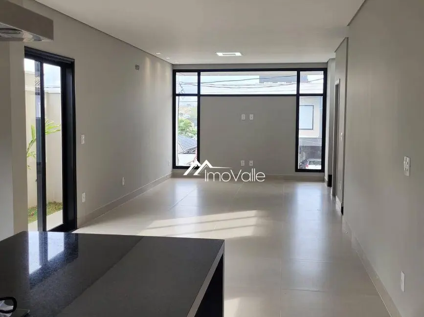 Foto 3 de Sobrado com 4 quartos à venda, 300m2 em Sao Jose Dos Campos - SP