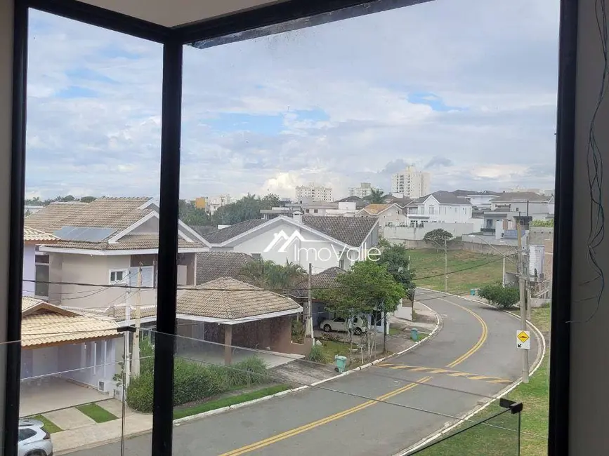 Foto 8 de Sobrado com 4 quartos à venda, 300m2 em Sao Jose Dos Campos - SP