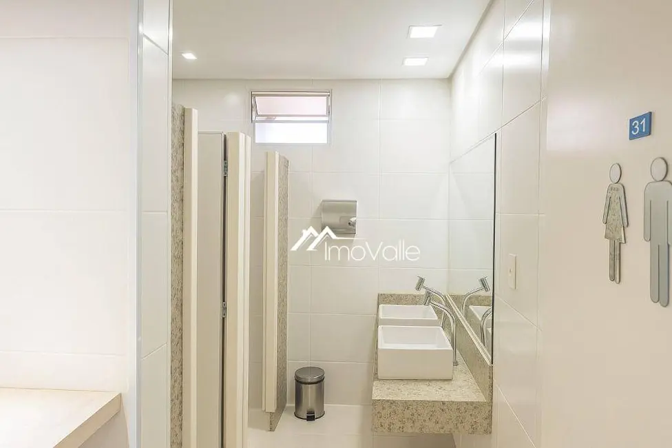 Casa com 4 quartos para alugar, 450m2 em Sao Jose Dos Campos - SP - imagem 9 Foto 9 de Casa com 4 quartos para alugar, 450m2 em Sao Jose Dos Campos - SP