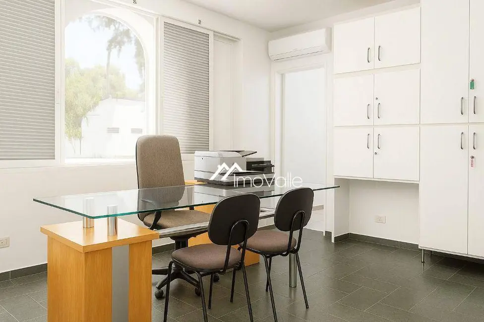 Casa com 4 quartos para alugar, 450m2 em Sao Jose Dos Campos - SP - imagem 8 Foto 8 de Casa com 4 quartos para alugar, 450m2 em Sao Jose Dos Campos - SP