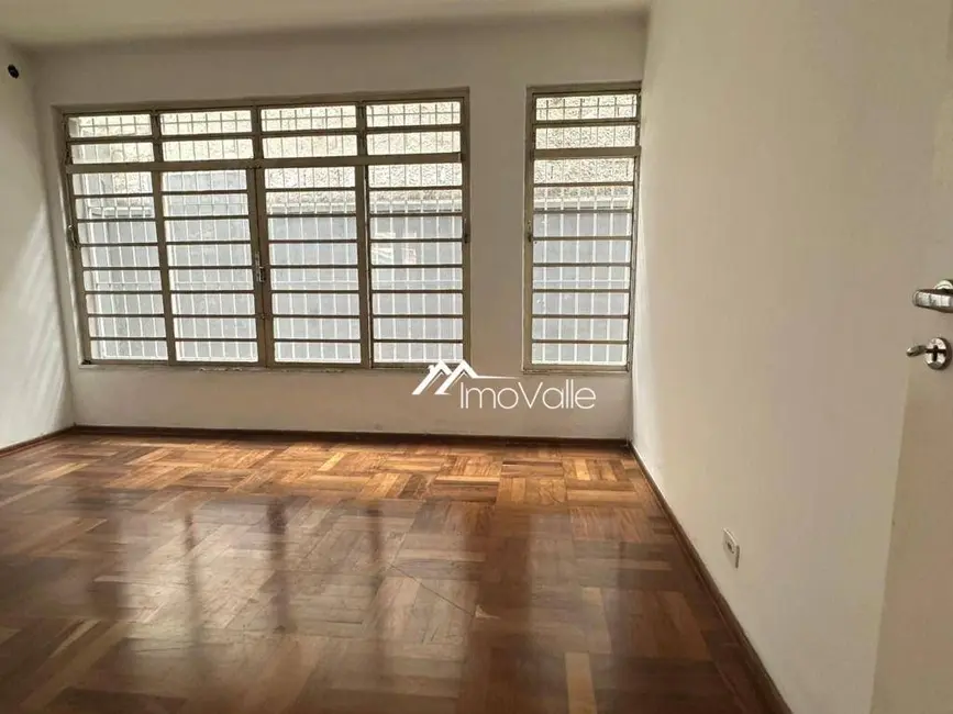 Casa com 4 quartos para alugar, 250m2 em Sao Jose Dos Campos - SP - imagem 2 Foto 2 de Casa com 4 quartos para alugar, 250m2 em Sao Jose Dos Campos - SP