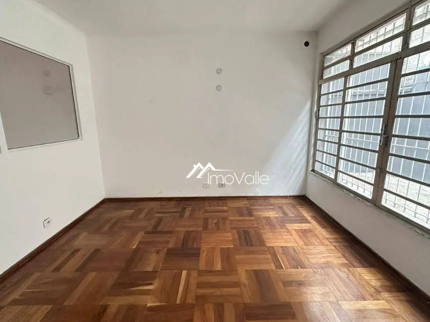 Casa com 4 quartos para alugar, 250m2 em Sao Jose Dos Campos - SP - imagem 3 Foto 3 de Casa com 4 quartos para alugar, 250m2 em Sao Jose Dos Campos - SP
