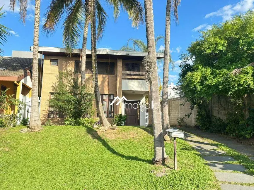 Casa de Condomínio com 3 quartos para alugar, 400m2 em Sao Jose Dos Campos - SP - imagem 2 Foto 2 de Casa de Condomínio com 3 quartos para alugar, 400m2 em Sao Jose Dos Campos - SP