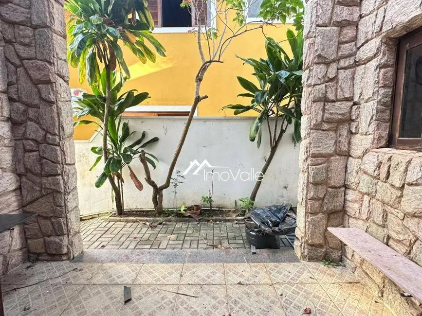 Casa de Condomínio com 3 quartos para alugar, 400m2 em Sao Jose Dos Campos - SP - imagem 7 Foto 7 de Casa de Condomínio com 3 quartos para alugar, 400m2 em Sao Jose Dos Campos - SP