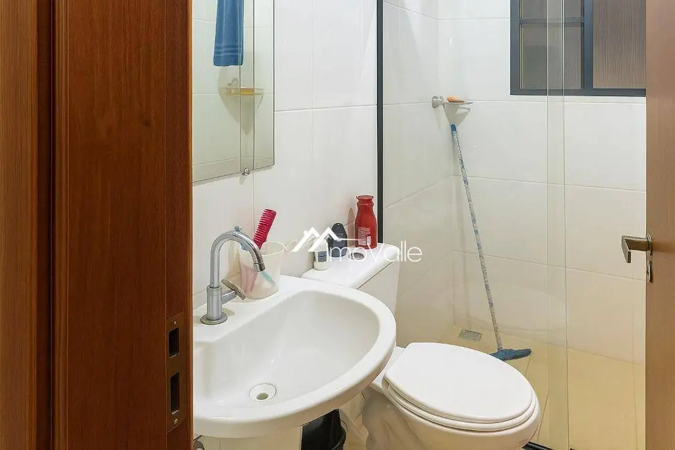 Chácara com 3 quartos à venda, 4000m2 em Paraibuna - SP - imagem 8 Foto 8 de Chácara com 3 quartos à venda, 4000m2 em Paraibuna - SP